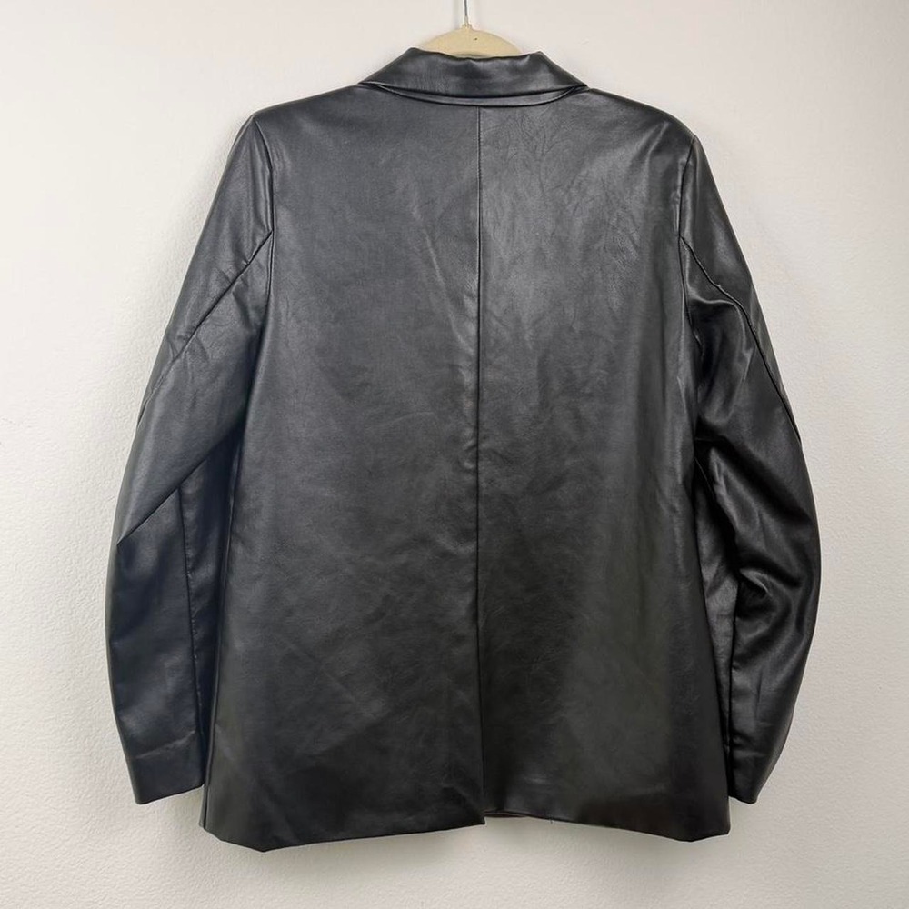 Glassons black faux leather blazer size S minimalist chic vegan leather jacket - Picture 4 of 8